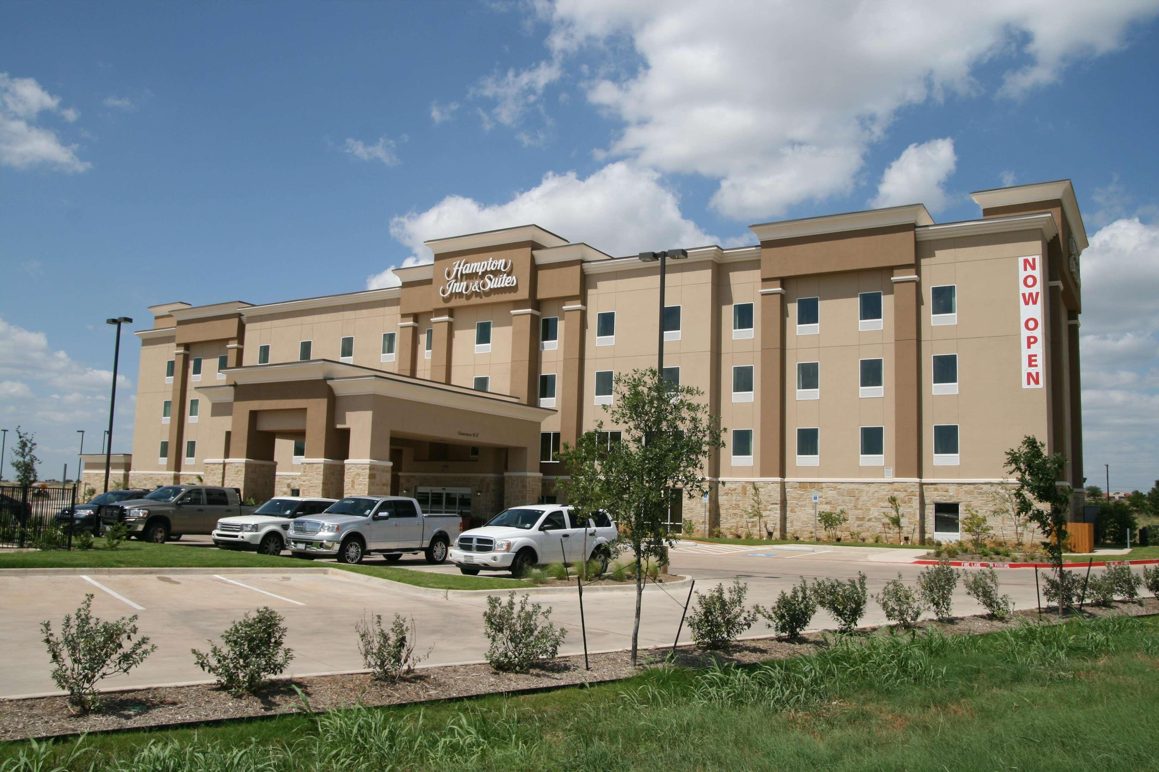 Hampton Inn&Suites Cleburne Exterior foto